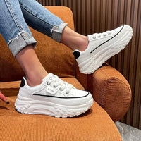 Korean Style Premium Women's Sneakers - White - Rating (4.3 ⭐⭐⭐⭐⭐)