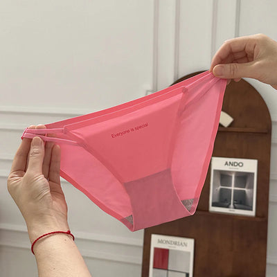 Everyone is Special Sexy Women's Panty Ice Silk Seamless Design | Pack of 3